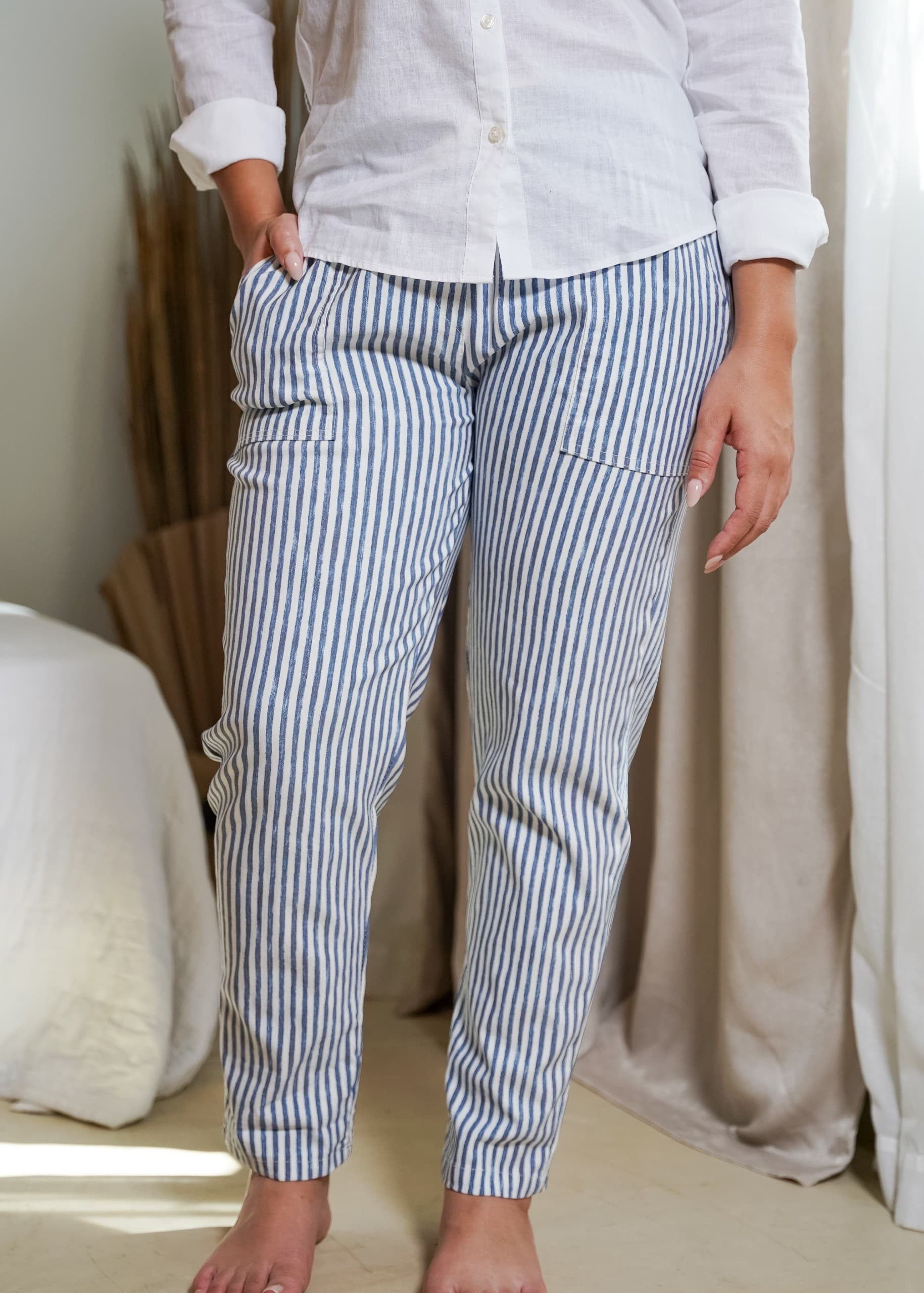 Pantalon Rayas Azul Pierna Recta