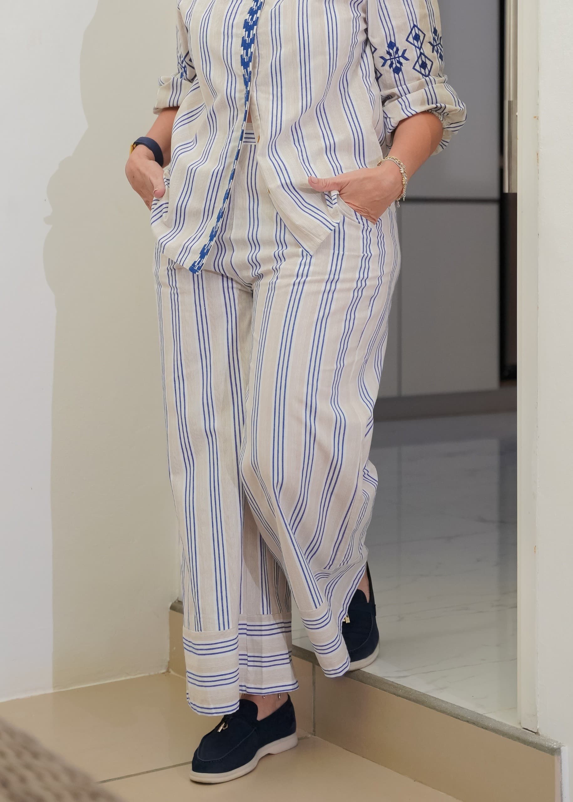 Pantalon Rayas Bordado